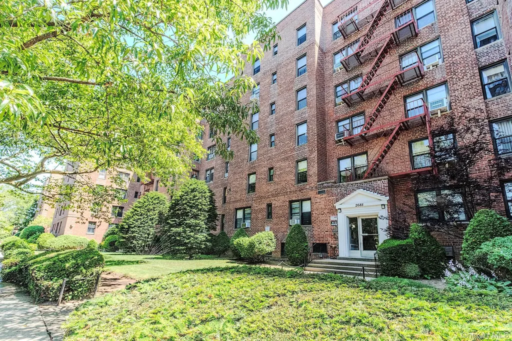 2685 E 7th Street Brooklyn NY 11235