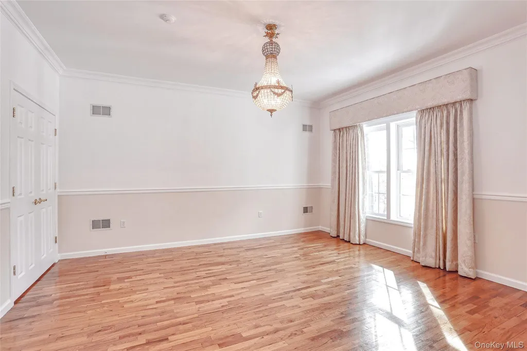 80 Alexander Court Nanuet NY 10954