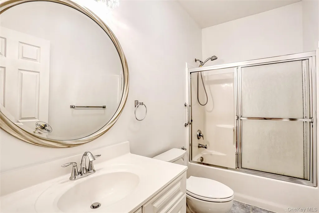 80 Alexander Court Nanuet NY 10954