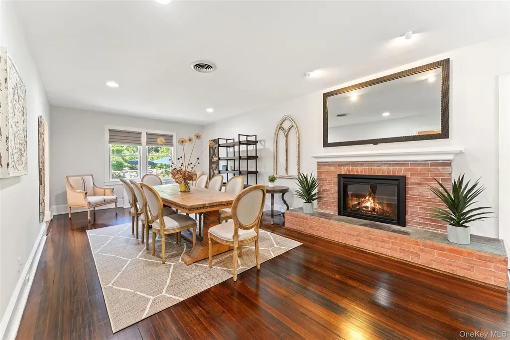 211 Strawtown Road West Nyack NY 10994