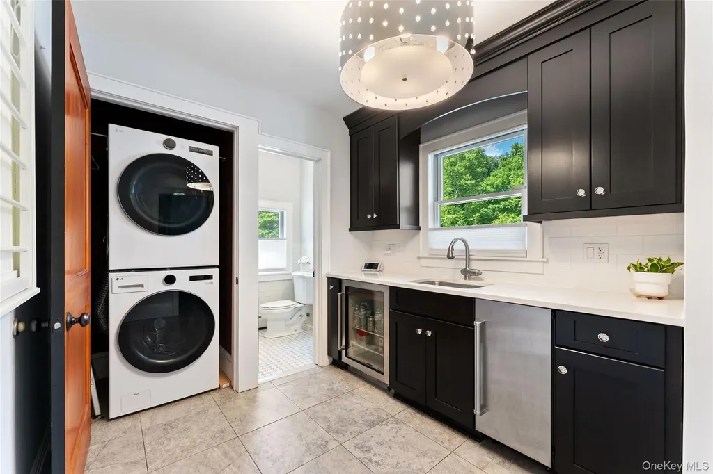 211 Strawtown Road West Nyack NY 10994