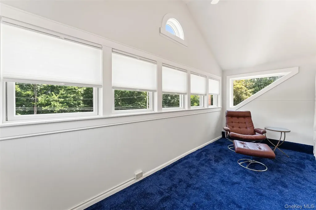 211 Strawtown Road West Nyack NY 10994