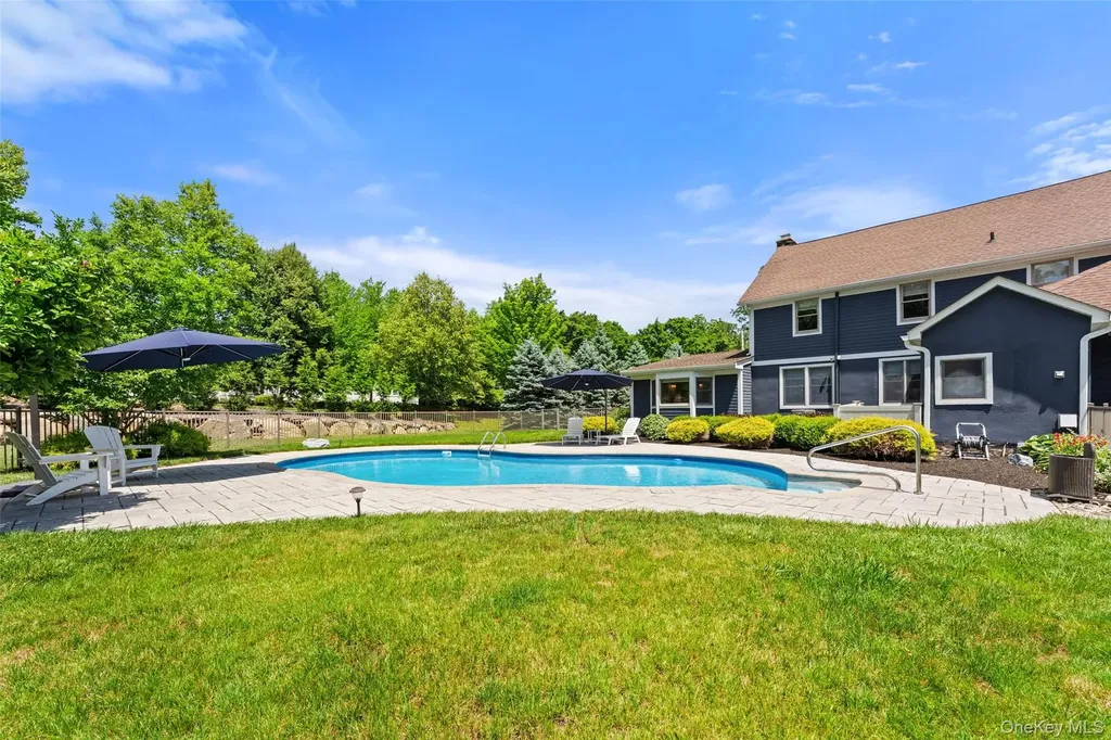 211 Strawtown Road West Nyack NY 10994