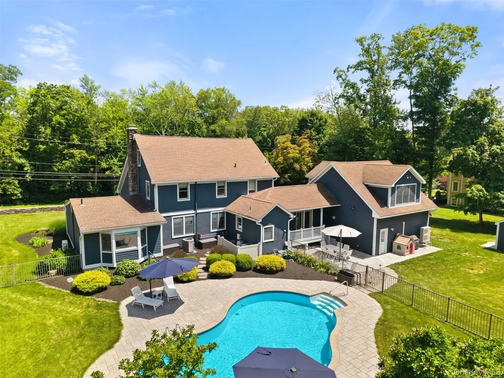 211 Strawtown Road West Nyack NY 10994