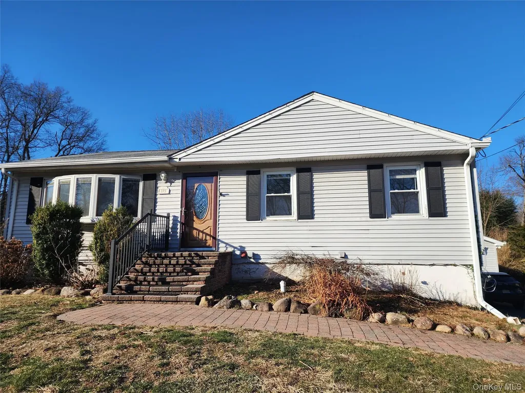 373 Ehrhardt Road Pearl River NY 10965