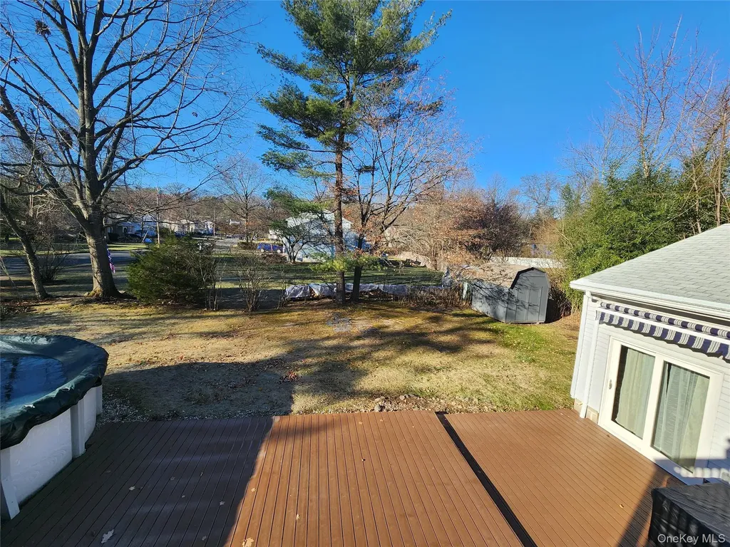 373 Ehrhardt Road Pearl River NY 10965