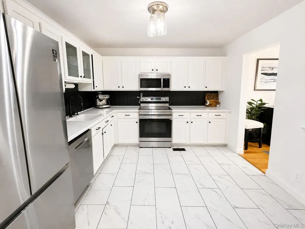 84 Sparrow Ridge Road Carmel NY 10512