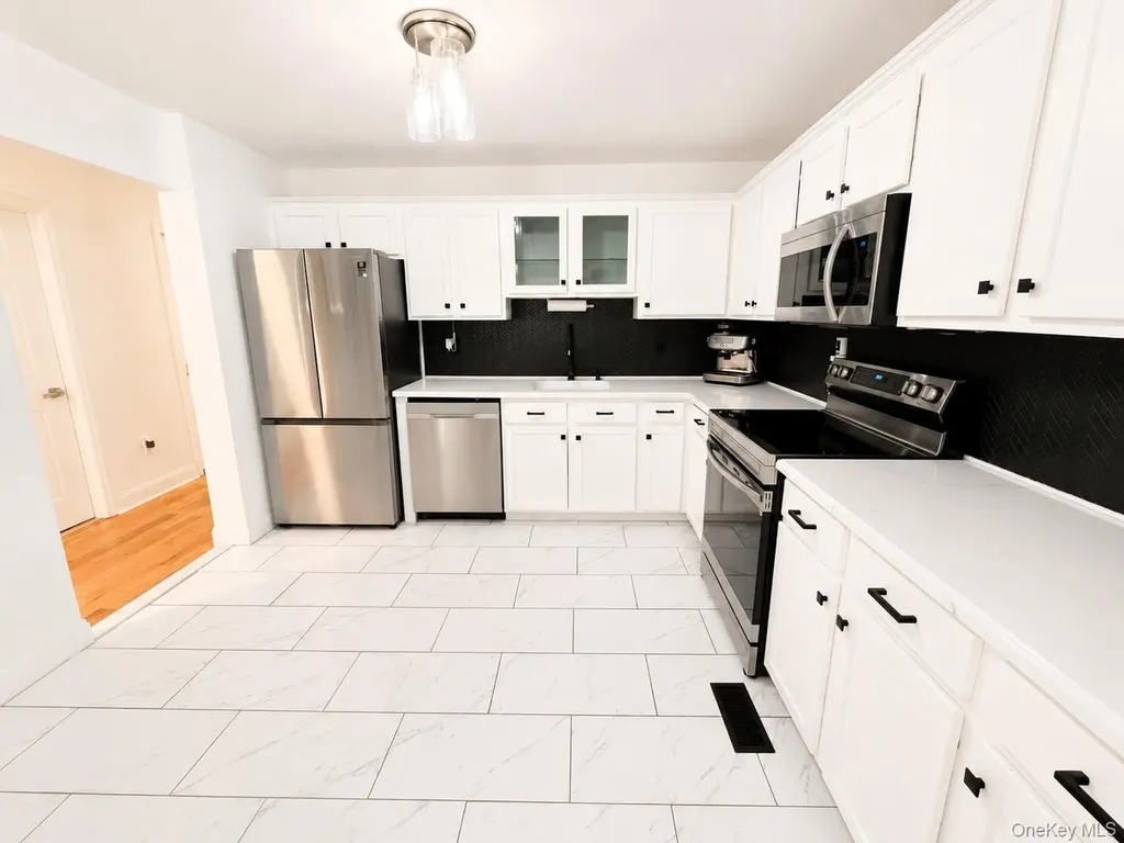 84 Sparrow Ridge Road Carmel NY 10512