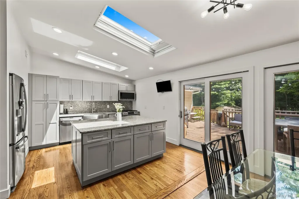 84 Deltic Road New City NY 10956