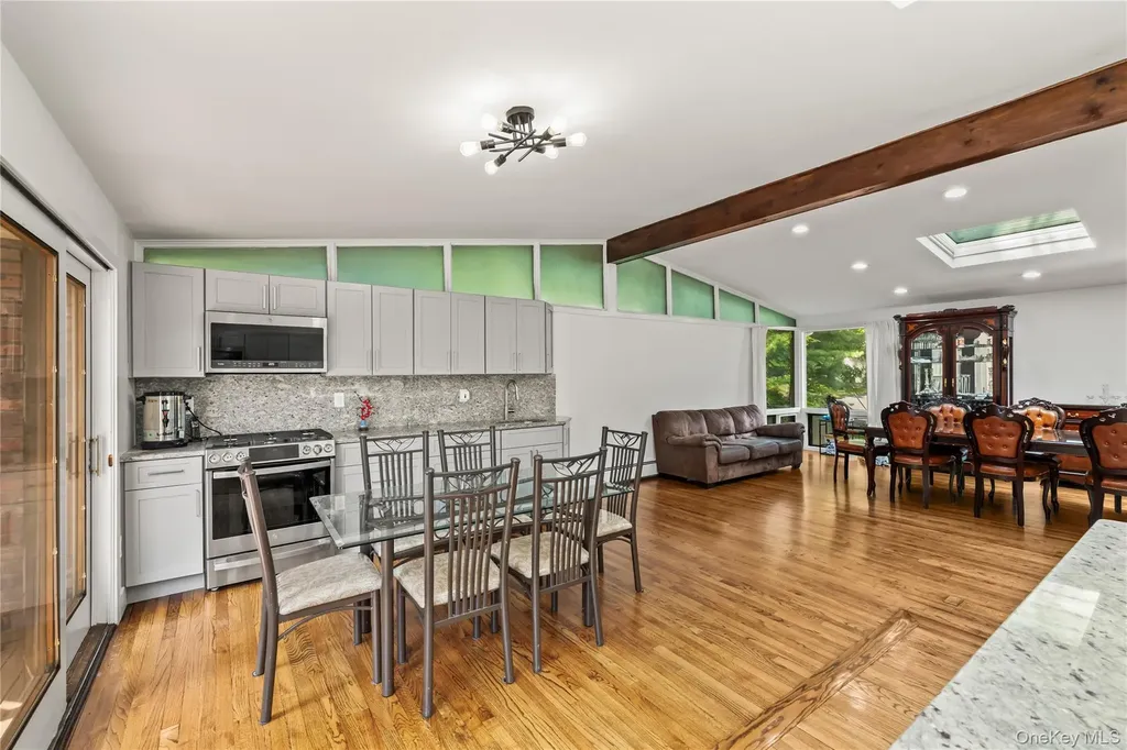 84 Deltic Road New City NY 10956