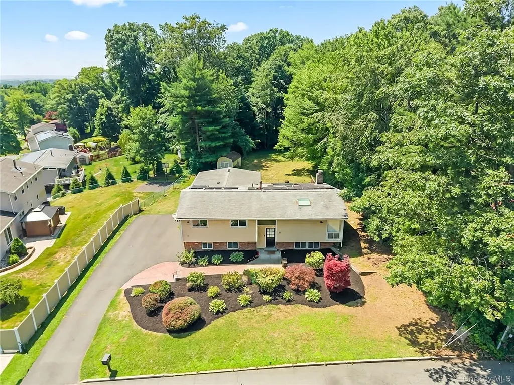 84 Deltic Road New City NY 10956