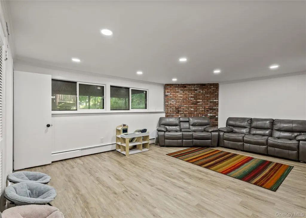 84 Deltic Road New City NY 10956