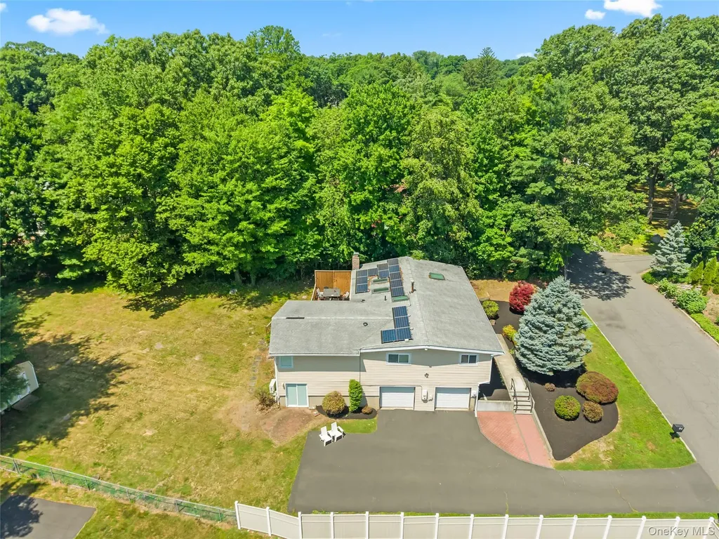 84 Deltic Road New City NY 10956