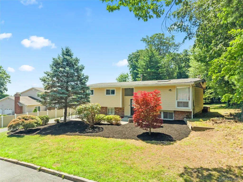 84 Deltic Road New City NY 10956