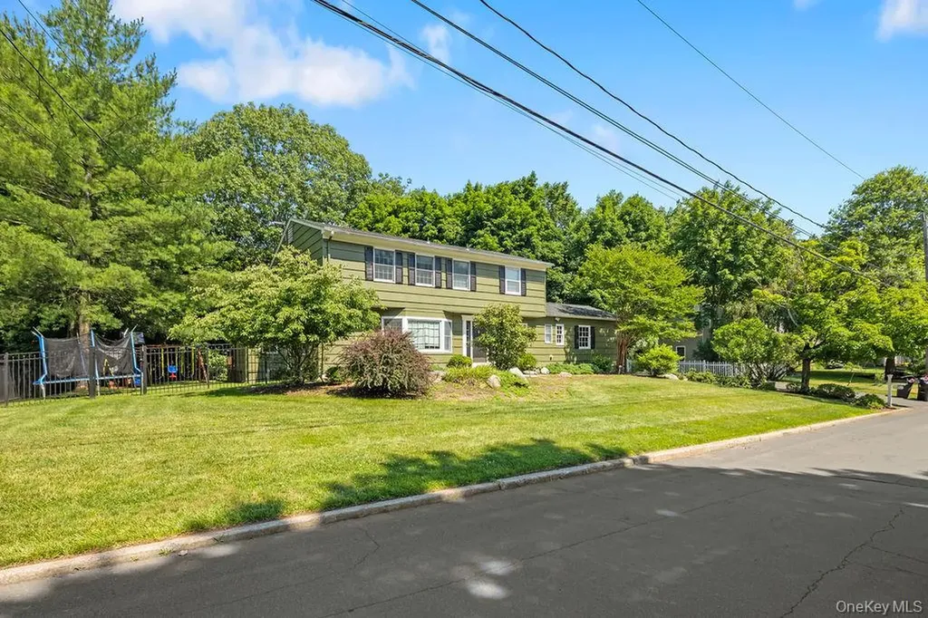 21 Ardsley Drive New City NY 10956