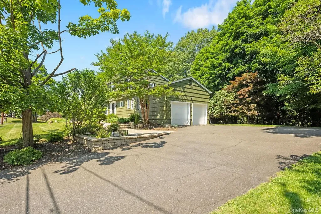 21 Ardsley Drive New City NY 10956