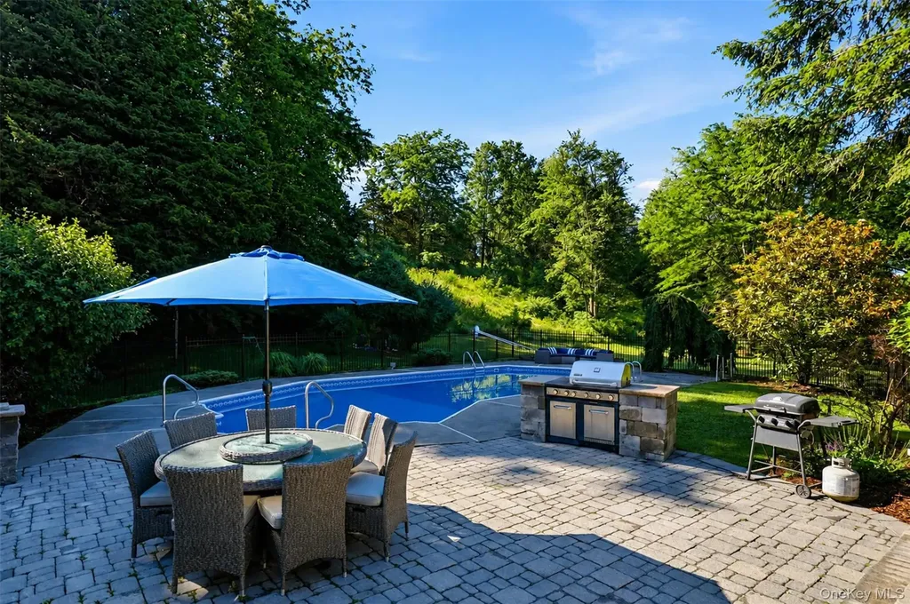 985 Craigville Road Chester NY 10918