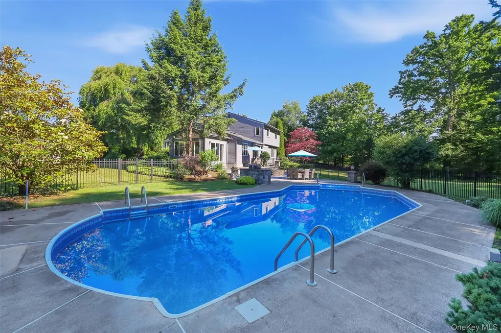 985 Craigville Road Chester NY 10918