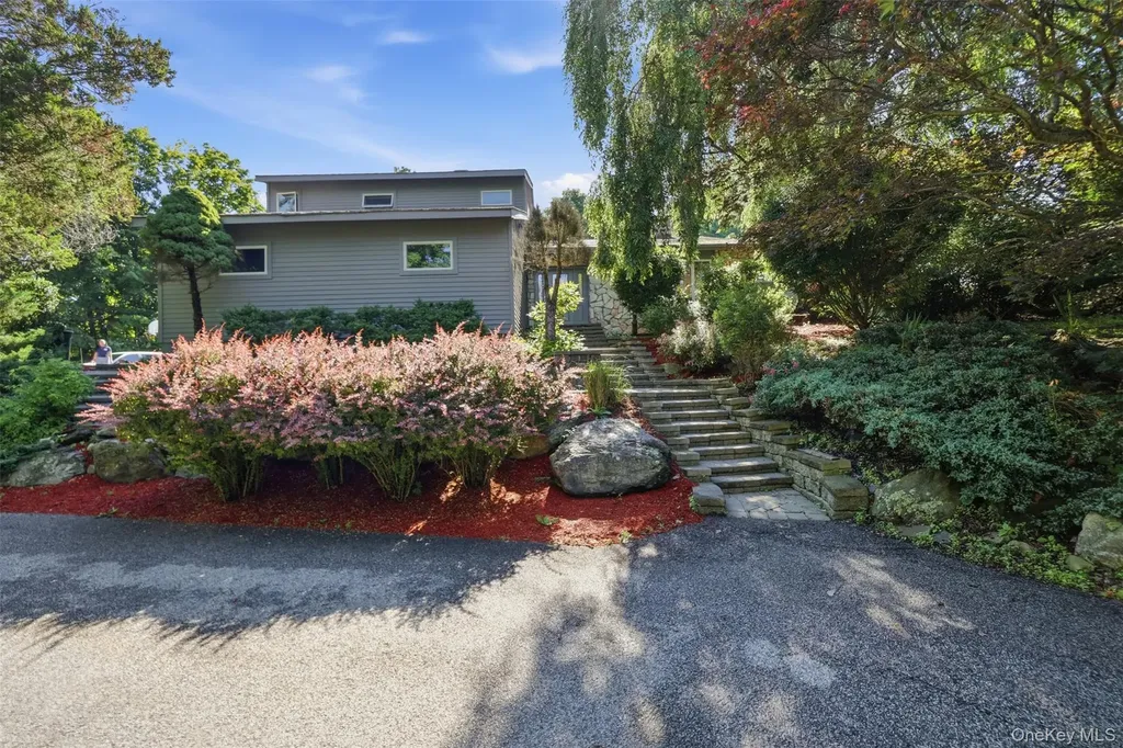 985 Craigville Road Chester NY 10918