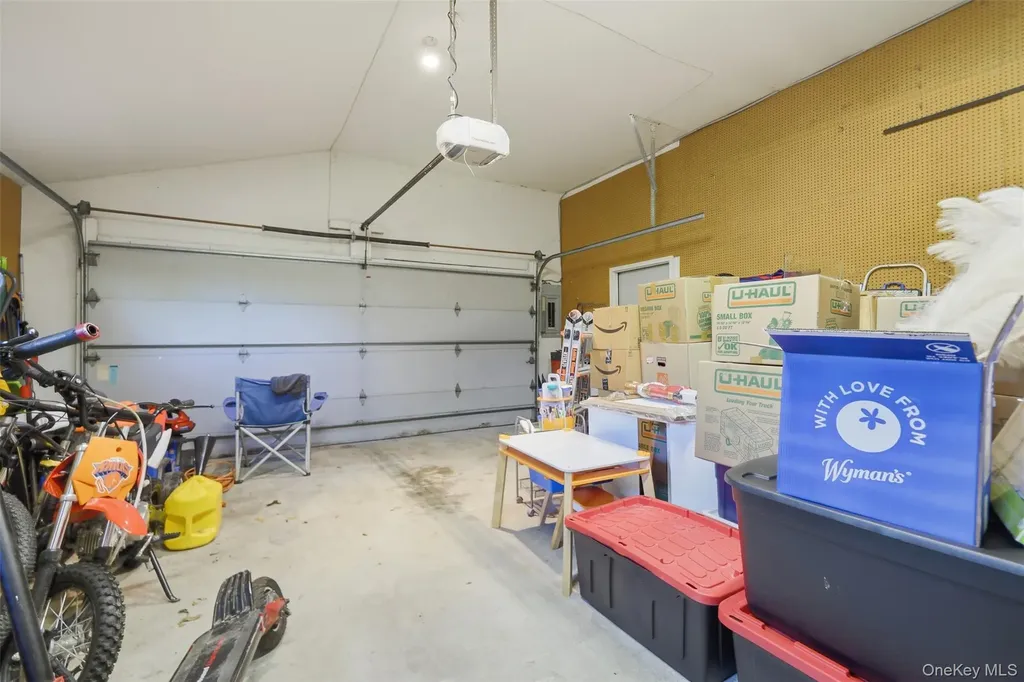 985 Craigville Road Chester NY 10918