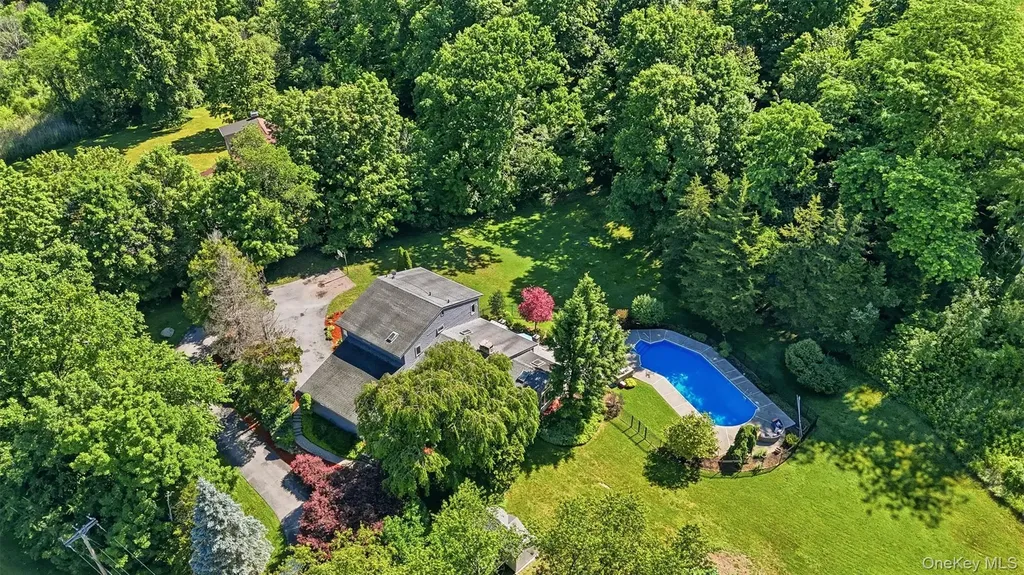 985 Craigville Road Chester NY 10918