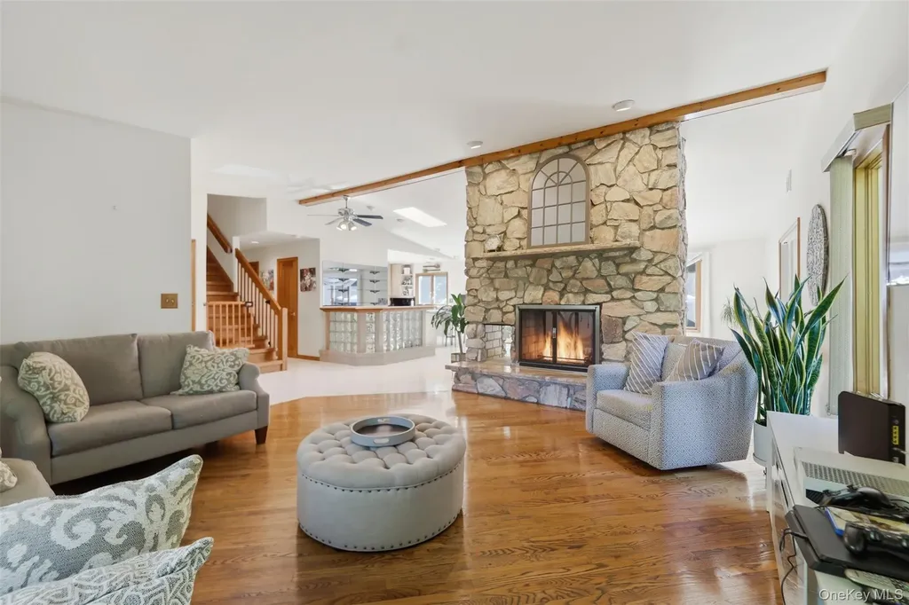 985 Craigville Road Chester NY 10918