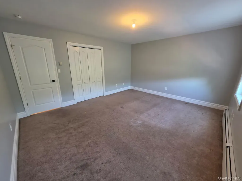 8 Brian Court Salisbury Mills NY 12577