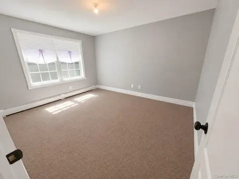 8 Brian Court Salisbury Mills NY 12577