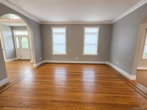 8 Brian Court Salisbury Mills NY 12577