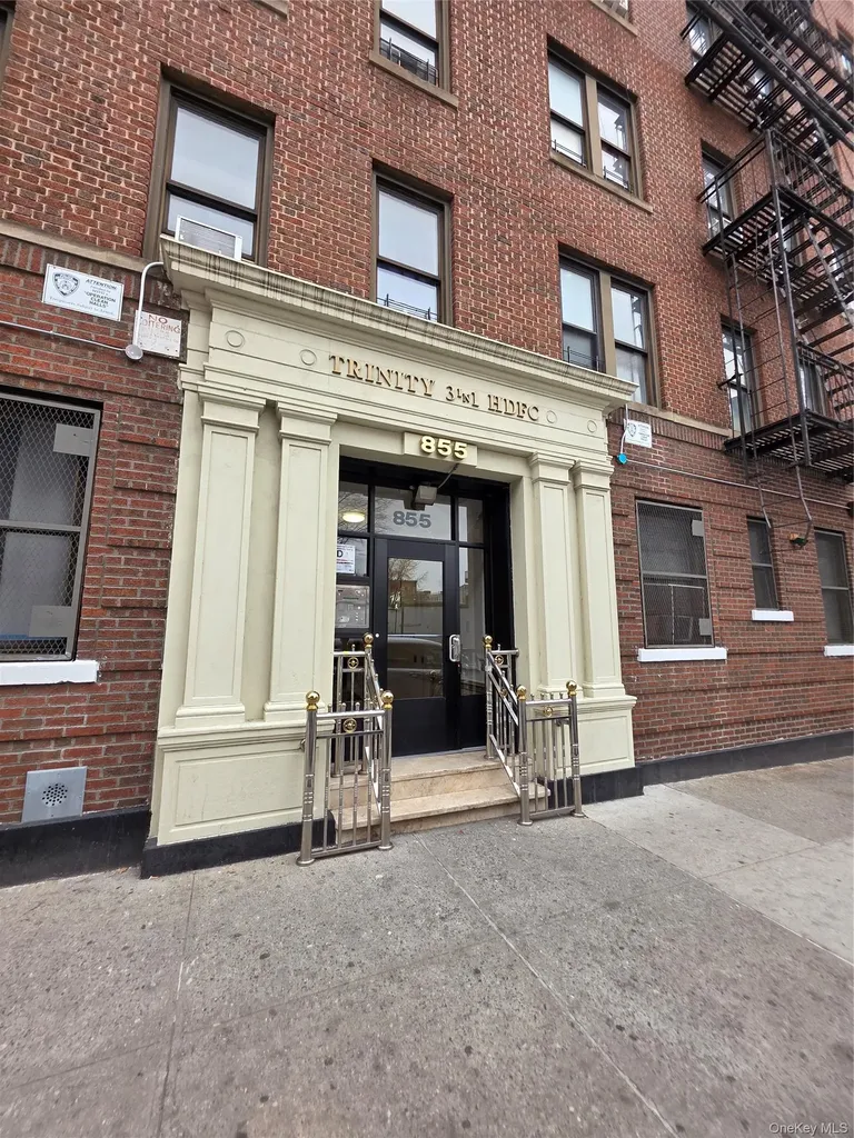 855 E 178th Street Bronx NY 10460
