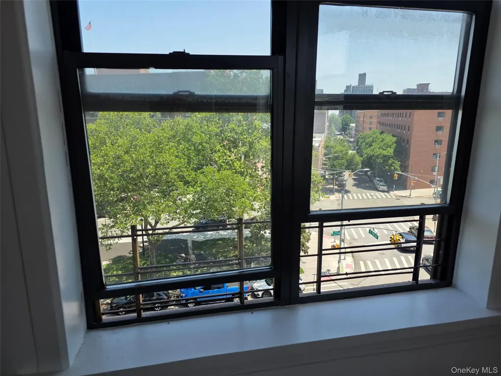 855 E 178th Street Bronx NY 10460