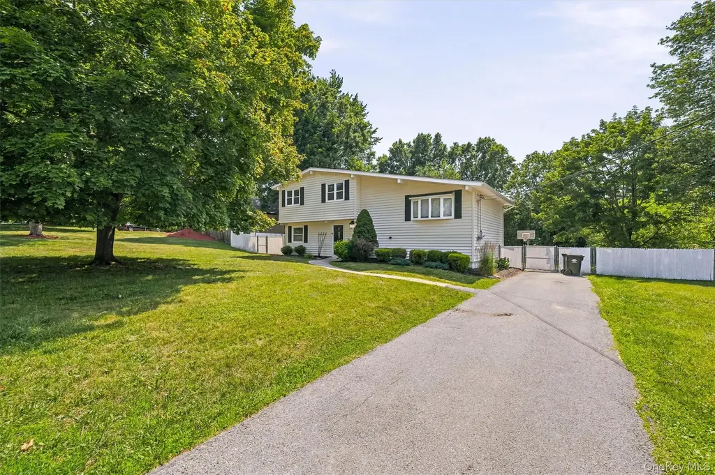 7 Elmwood Drive Goshen NY 10924