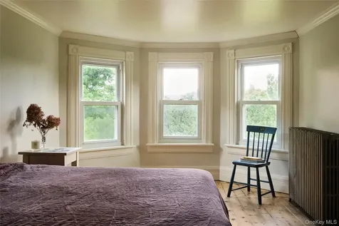637 Route 308 Rhinebeck NY 12572