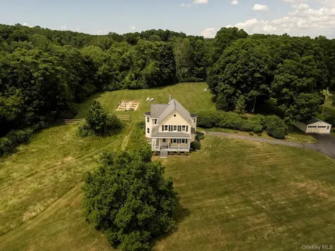 637 Route 308 Rhinebeck NY 12572