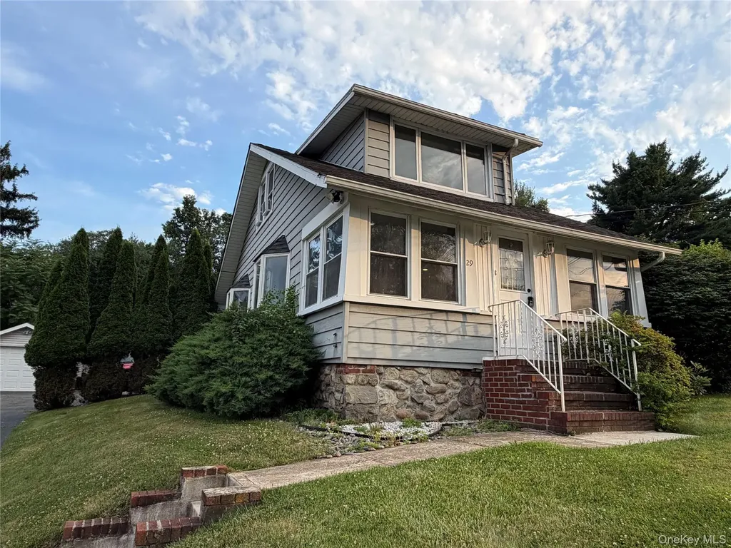 29 Ramapo Road Garnerville NY 10923