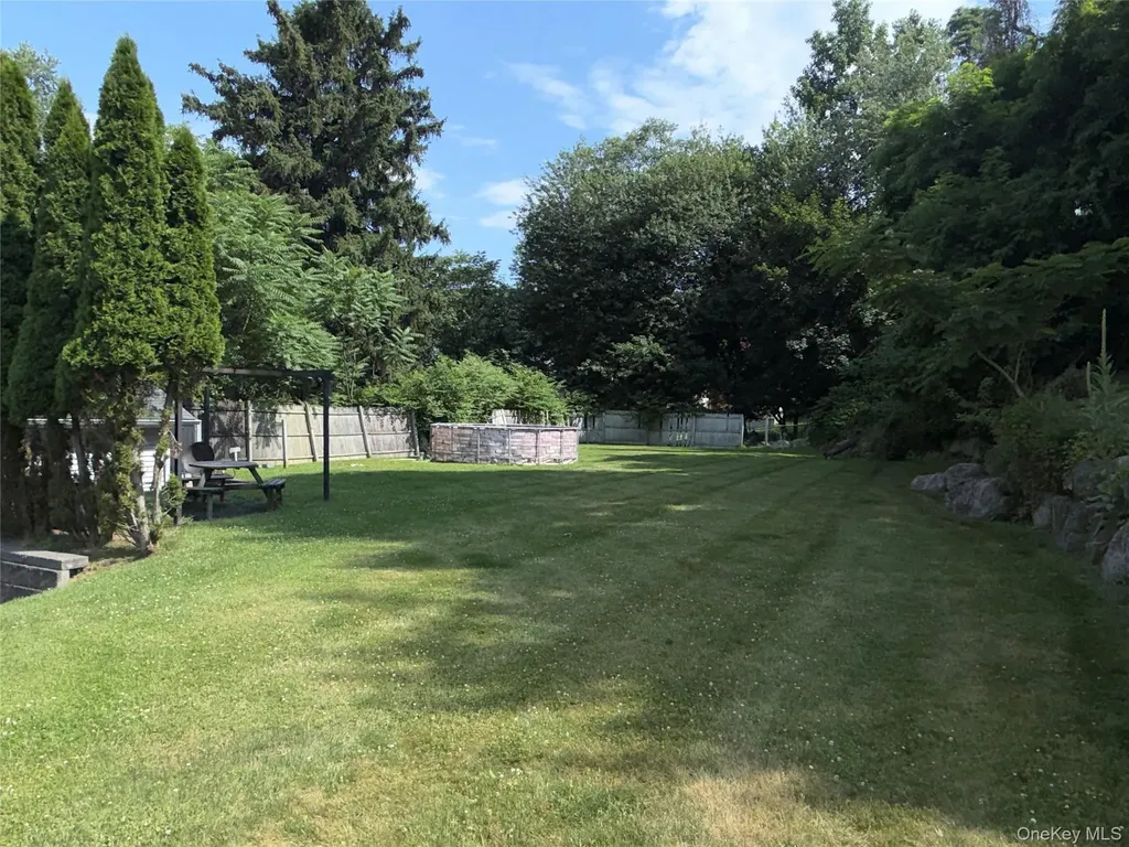 29 Ramapo Road Garnerville NY 10923