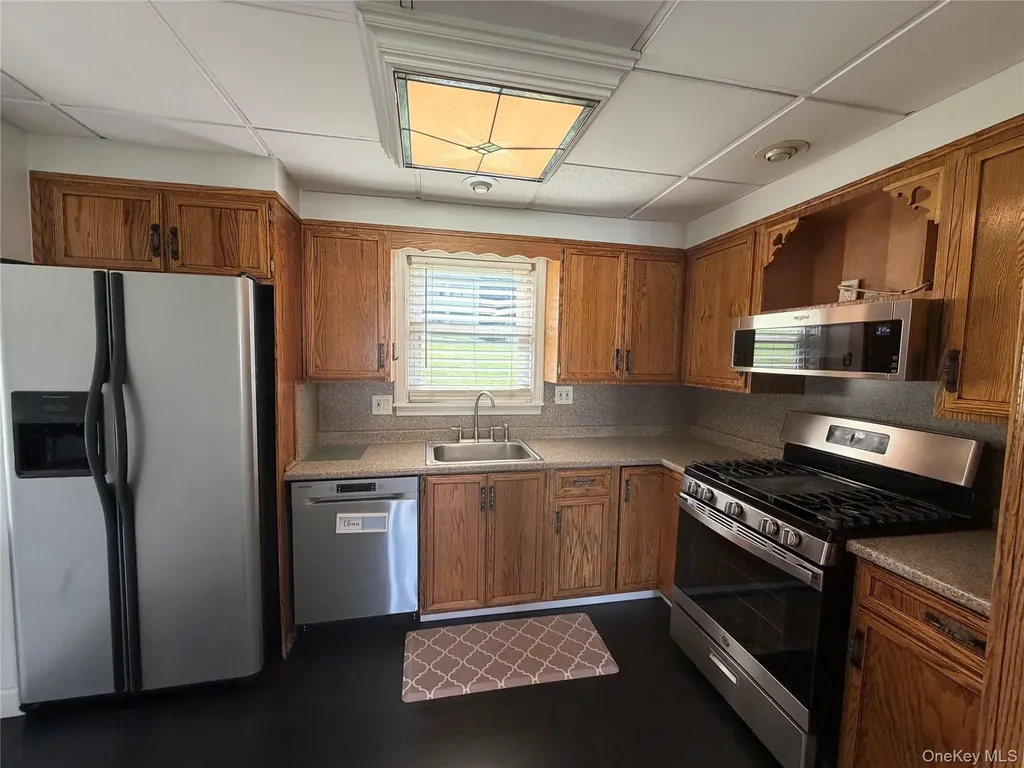 29 Ramapo Road Garnerville NY 10923