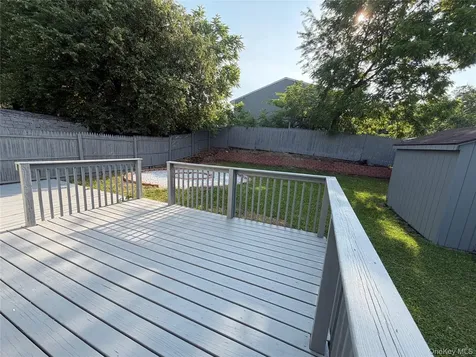502 Harbor View Court Beacon NY 12508