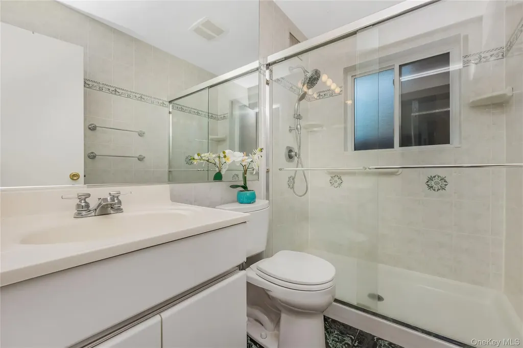 664 Arthur Street Baldwin NY 11510