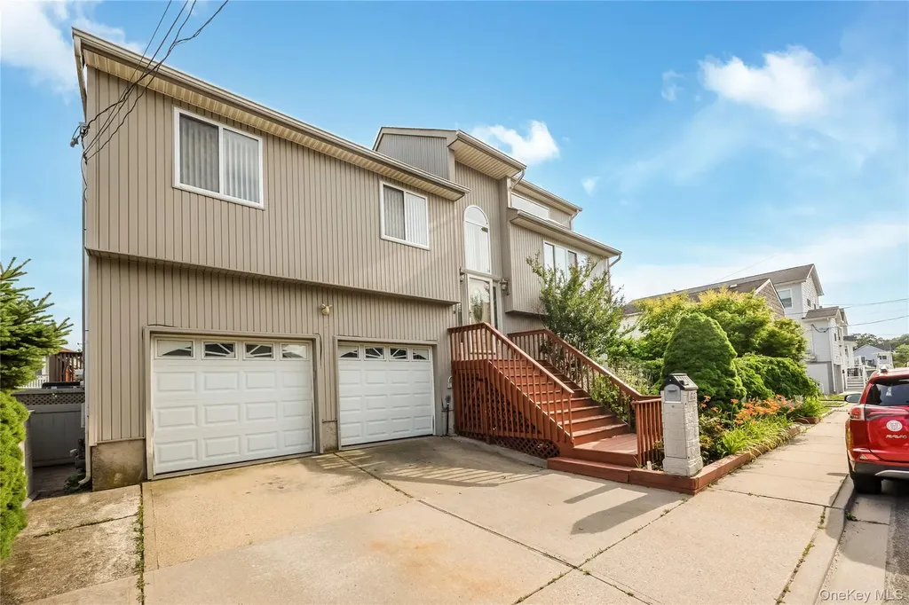 664 Arthur Street Baldwin NY 11510