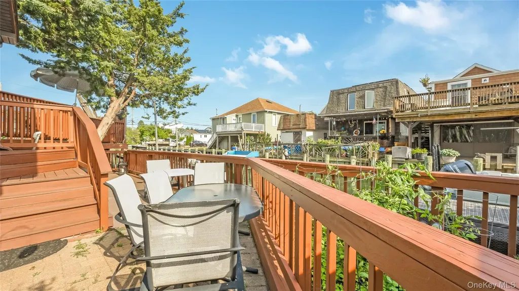 664 Arthur Street Baldwin NY 11510