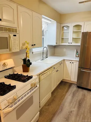 3 Altamont Avenue Sea Cliff NY 11579