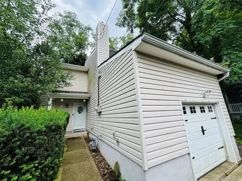 3 Altamont Avenue Sea Cliff NY 11579