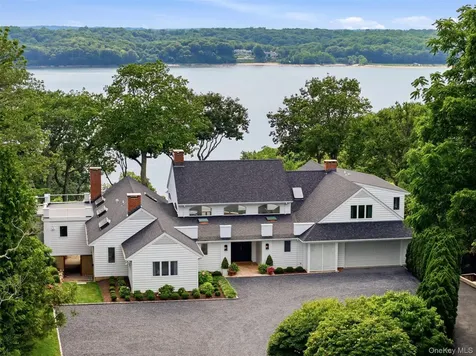 86 White Hill Road Cold Spring Harbor NY 11724