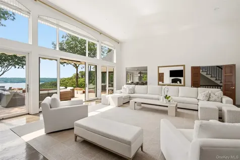 86 White Hill Road Cold Spring Harbor NY 11724