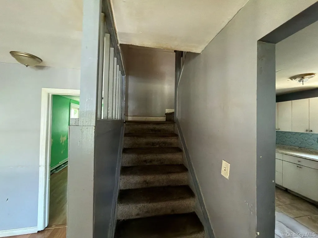 30 Pierson Avenue Hempstead NY 11550