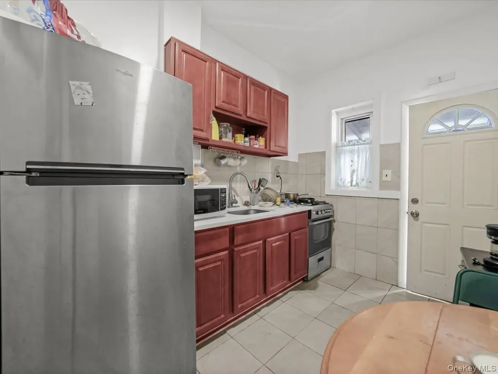 452 Lincoln Avenue Brooklyn NY 11208