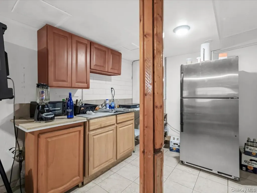 452 Lincoln Avenue Brooklyn NY 11208