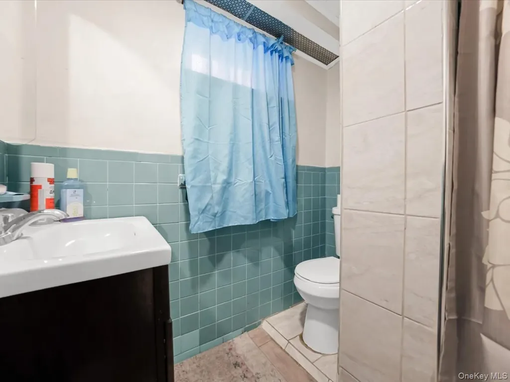 452 Lincoln Avenue Brooklyn NY 11208