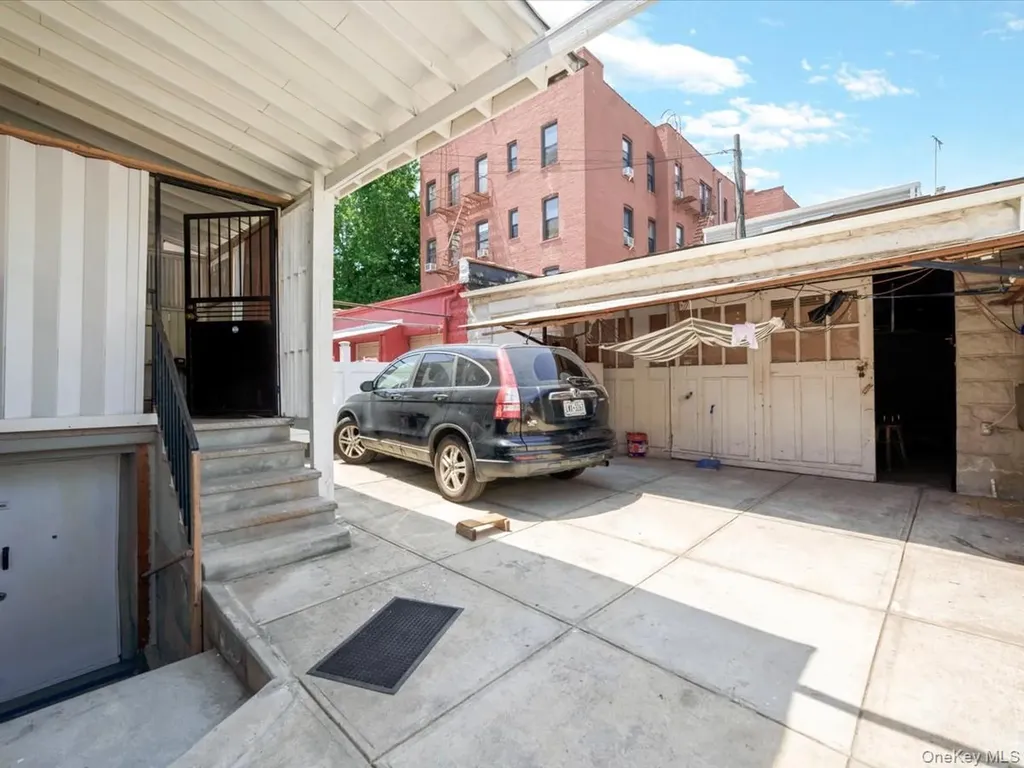 452 Lincoln Avenue Brooklyn NY 11208